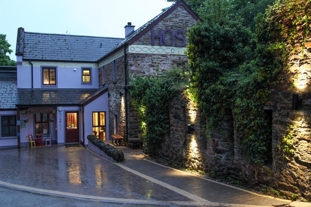 Moville Boutique Hostel&Apartments Extérieur photo
