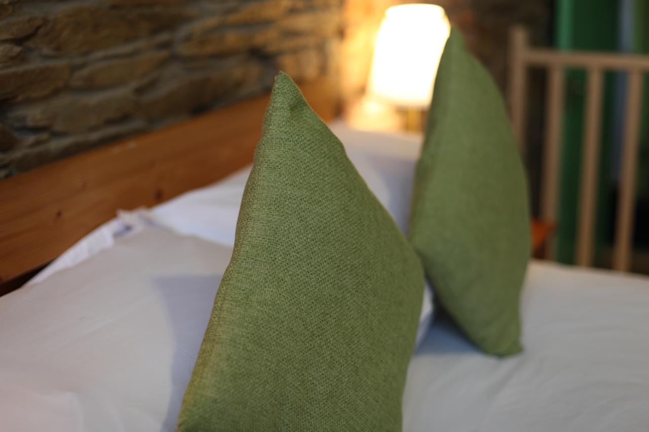 Moville Boutique Hostel&Apartments Extérieur photo