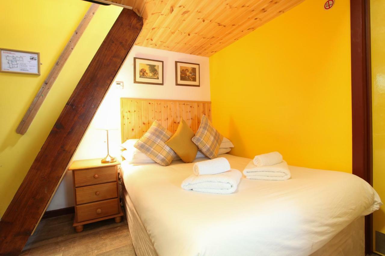 Moville Boutique Hostel&Apartments Extérieur photo