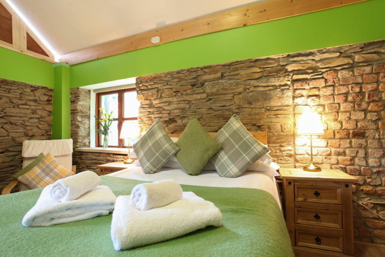 Moville Boutique Hostel&Apartments Extérieur photo