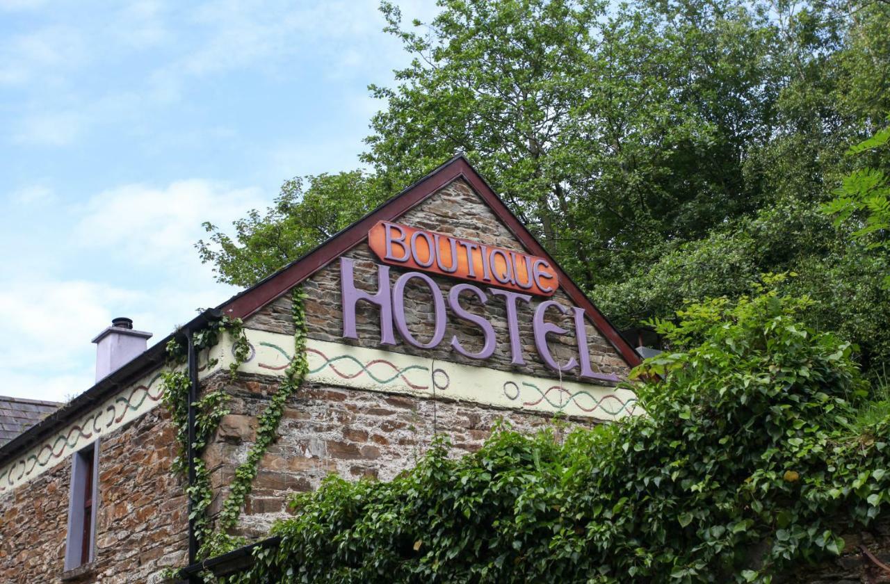 Moville Boutique Hostel&Apartments Extérieur photo