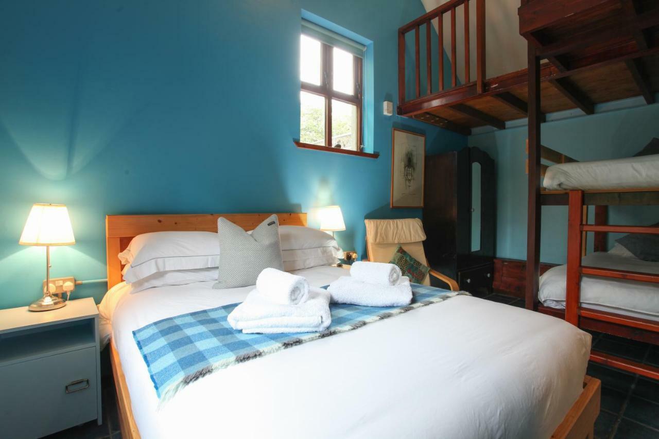 Moville Boutique Hostel&Apartments Extérieur photo